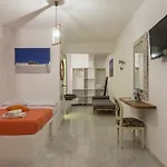 Artemoula's 4* Platísz Jalósz